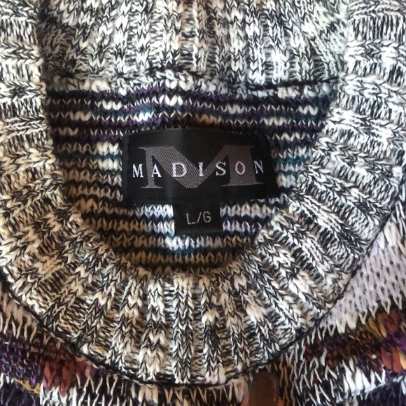 1990’s Dad Sweater - Picture 3 of 3